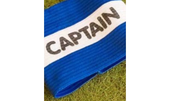 Big image softball captain