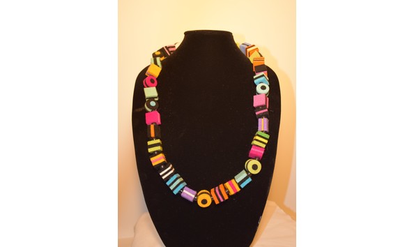 Big image j125 gori montanelli   wool felt licorice necklace 2