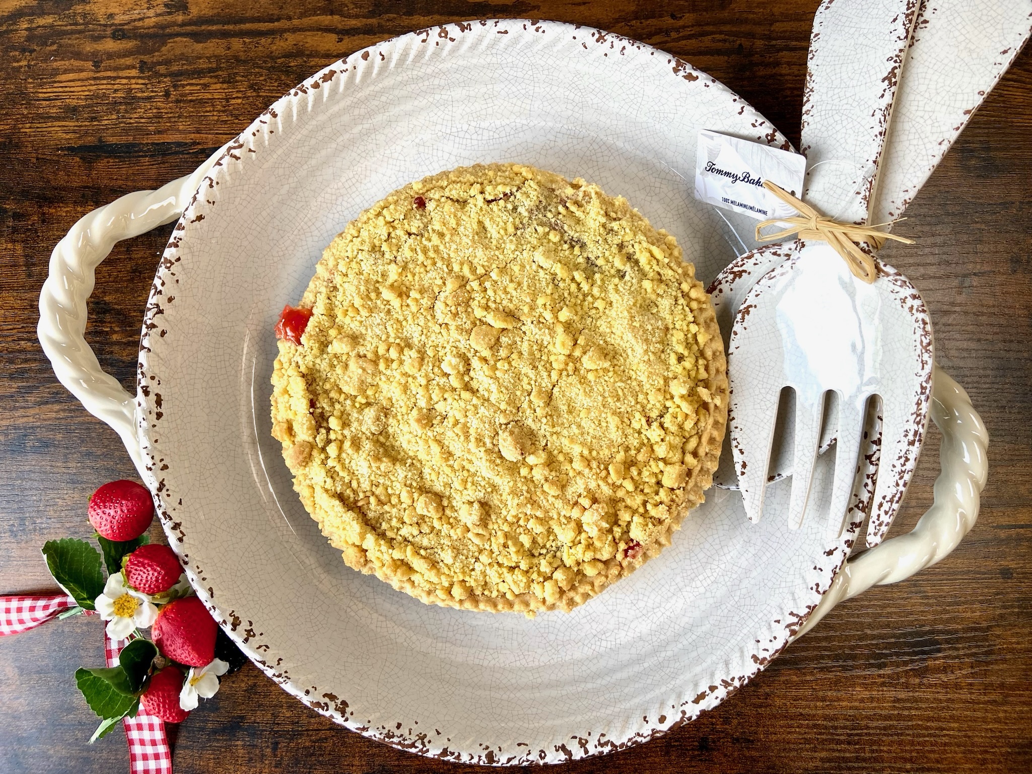 Strawberry Rhubarb Pie by Berkemann's Baker's Dozen