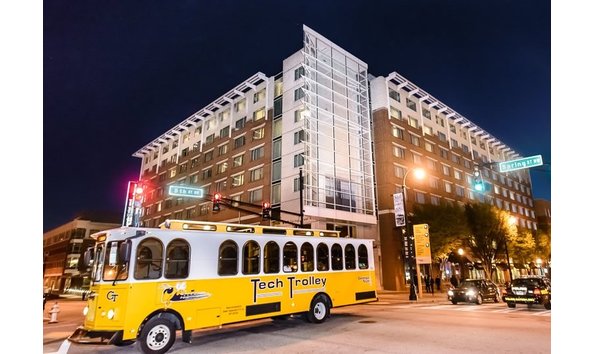 Big image gt outdoor night 2 web 1 orig