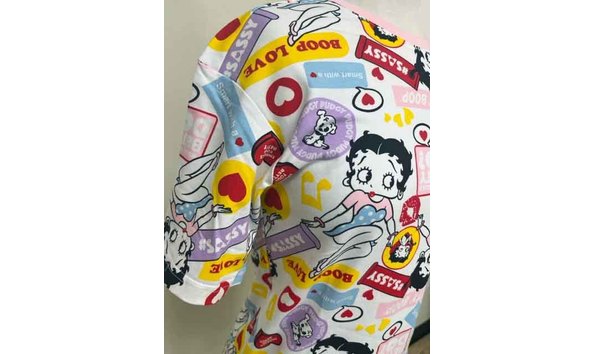 Big image betty t sleeve