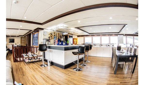 Big image serenity bar