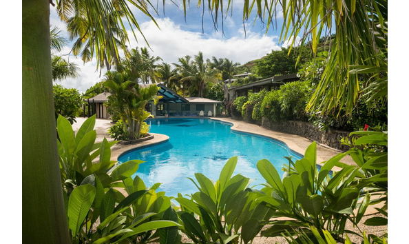 Big image volivoli beach resort  fiji main pool 2