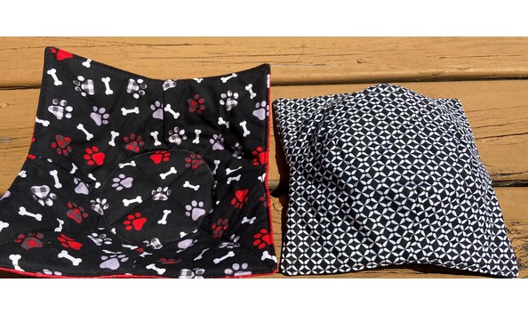 Big image paws and bones1