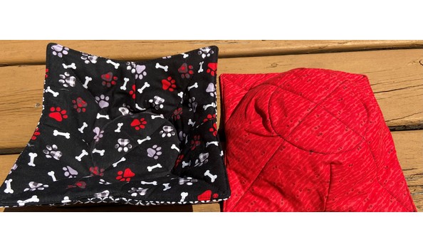 Big image paws and bones red