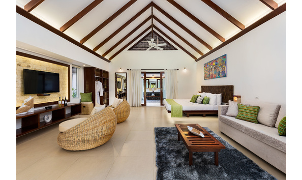 Big image premium suite interior web