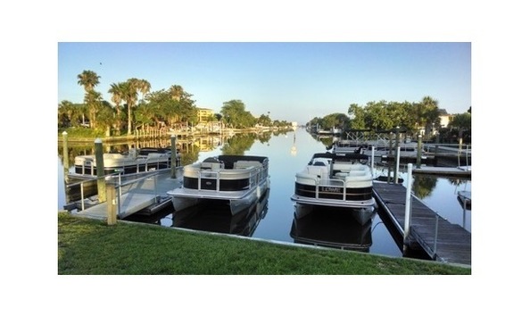 Big image big image blue pelican boats  1 