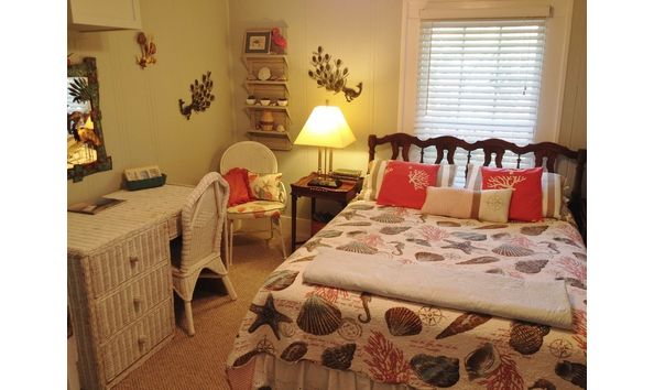 Big image old carrabelle hotel1