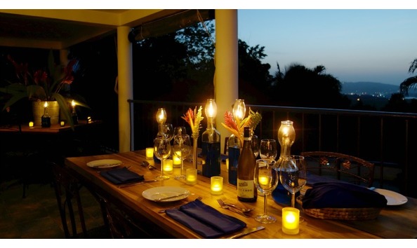 Big image candlelight dining mbh