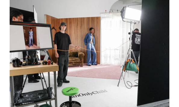 Big image photoshoot aoc