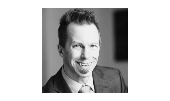 Big image tom moorcroft in black and white