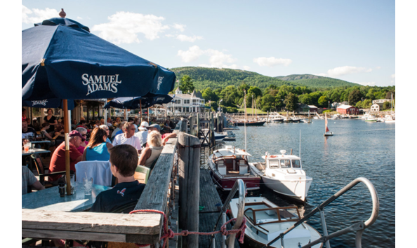 Big image waterfront