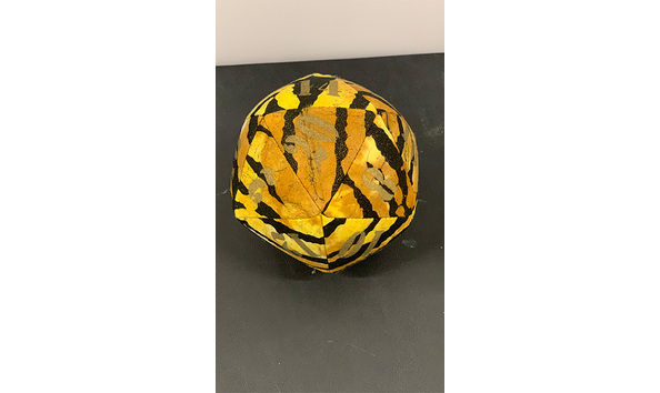 Big image 202307game002   leopard print stuffed 20 sided die 1