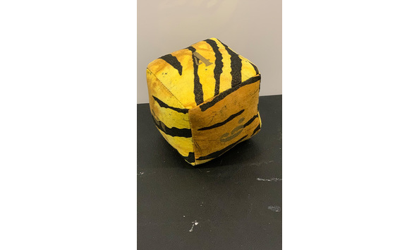 Big image 202307game003 2   leopard print stuffed 6 sided die 1