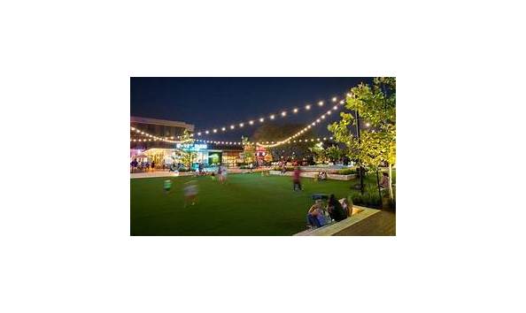 Big image century square