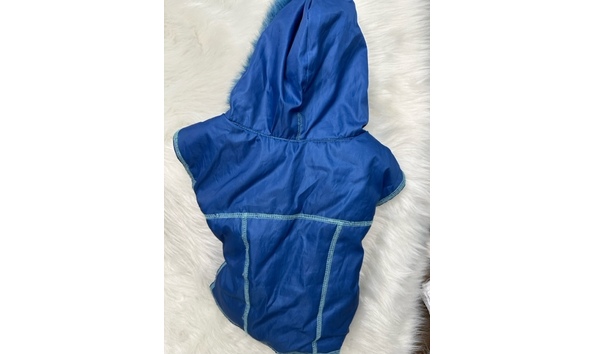 Big image royalbluehoodedparka 2   jennifer jablonski