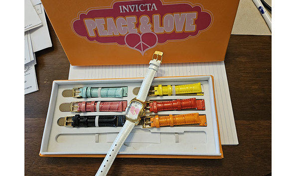 Big image invictapeacelovbabyloopawithchangeablebands 1   jennifer jablonski