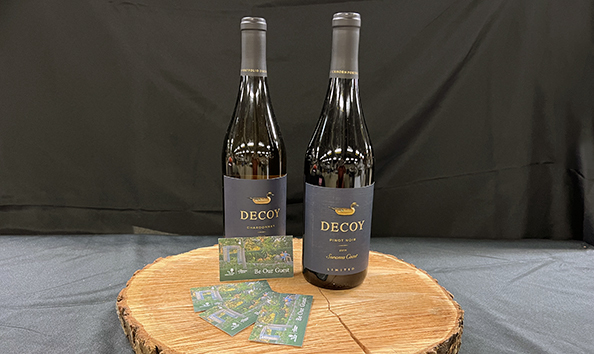 Big image toast the trees