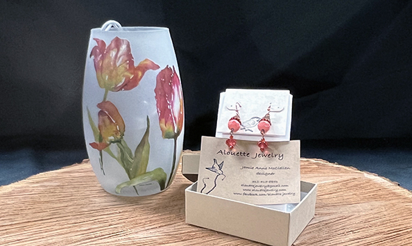 Big image tulip lamp earrings