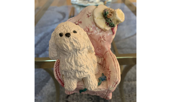 Big image scupturedogchair 1   jennifer jablonski