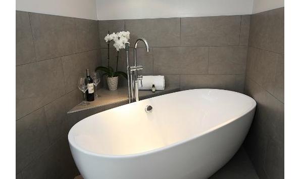 Big image the alexander inn