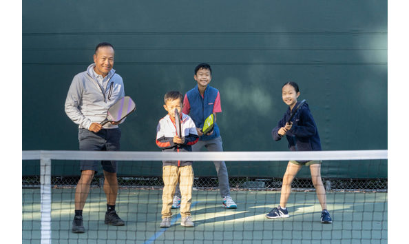 Big image irene pickleball young family 14 scaled 1200x800