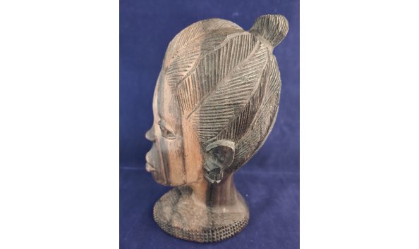 Big image bun woman two tone wood 1
