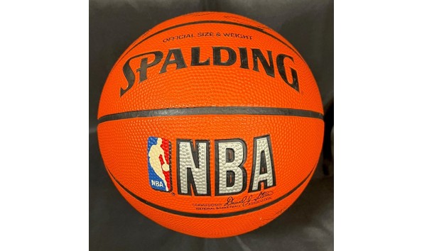 Big image 32 basketball3