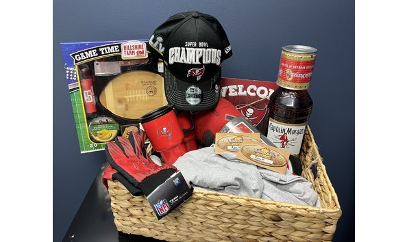 Big image bucs   bbq