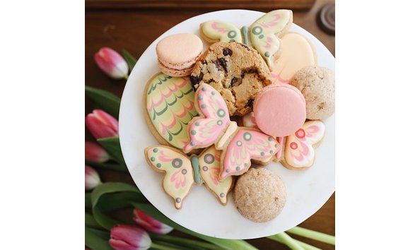 Big image easter cookies
