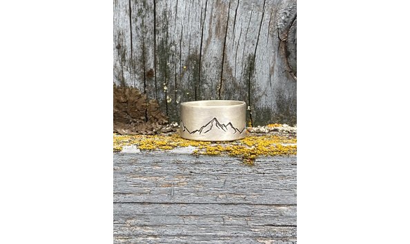 Big image mtn range ring   patagonian hands