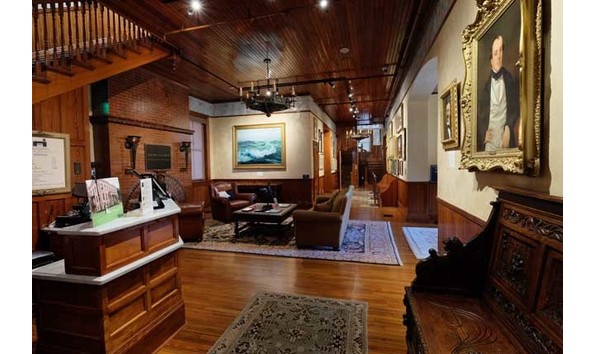 Big image the bryan museum 02 tourtexas