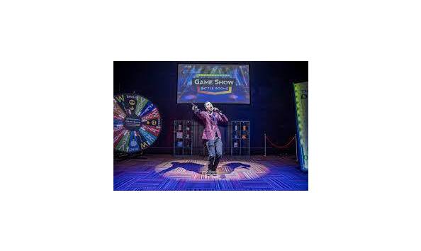Big image gameshow