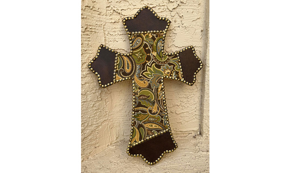 Big image sa  4 wooden cross