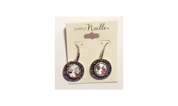Big image simply noelle white   silver earrings