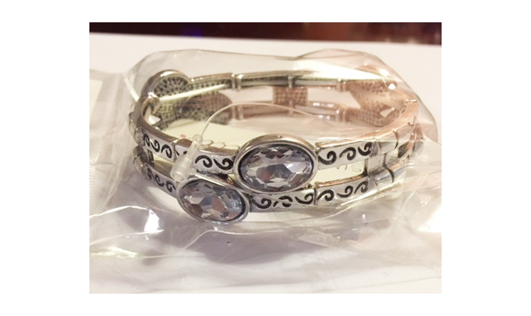 Big image simply noelle white bracelet