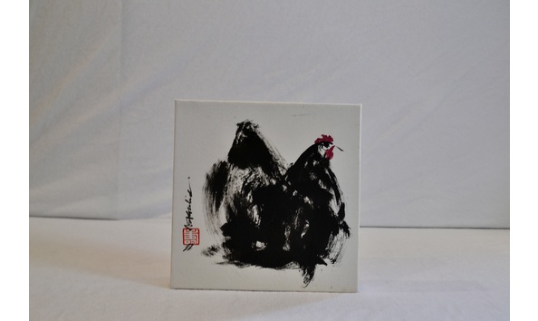 Big image sitting hen  r 