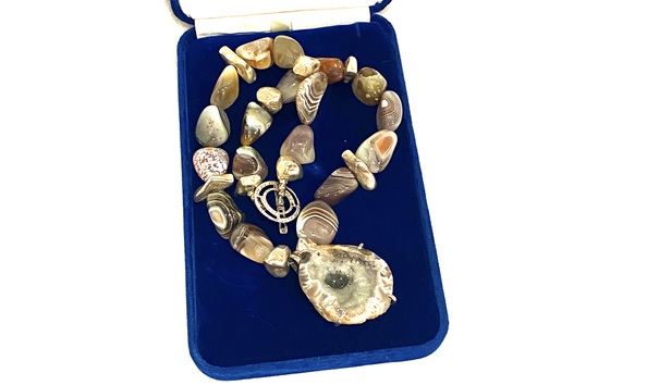 Big image geode necklace3  1 
