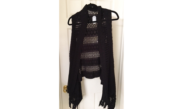 Big image black shawl