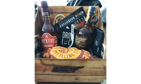 Big image pennington distilling co gift basket