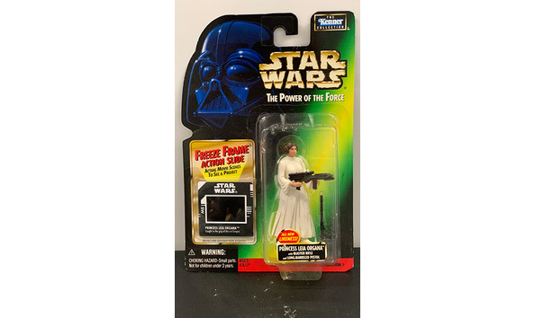 Big image 202307afig008   sw tpotf princess leia organa with blaster