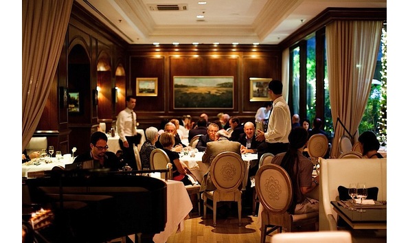 Big image pic charleston grill interior