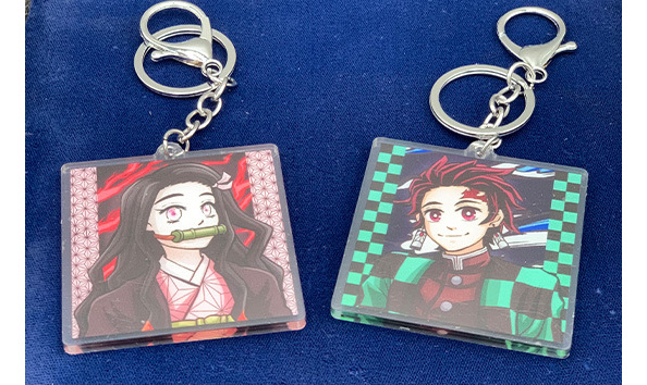 Big image 202208acc023   nezuko and tanjiro kamado keychains