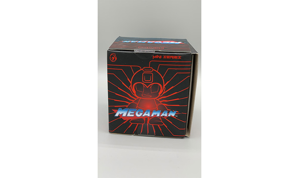 Big image 202212coll001   kidrobot megaman mini blind box