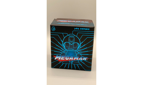 Big image 202212coll001 2   kidrobot megaman mini blink box