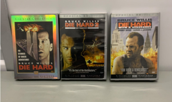 Big image 202304dvd003 4   die hard ulitmate collection