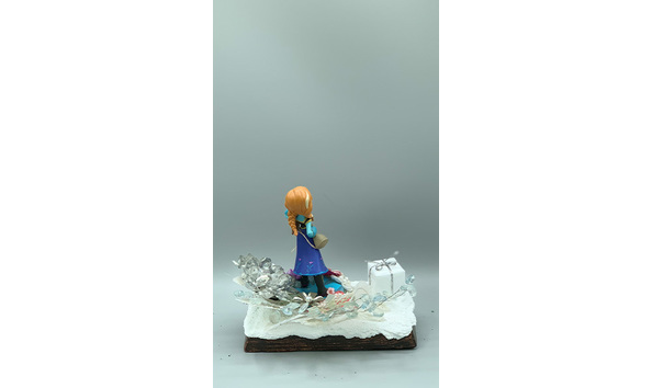 Big image 202304hol005 4   frozen s anna stocking holder