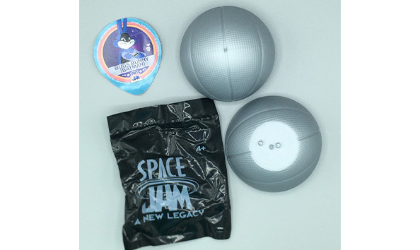 Big image 202206afig004 4   space jam anl batman bugs bunny 1 of 2