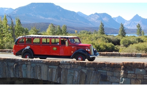 Big image glacier red bus tour