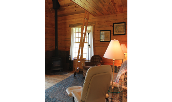 Big image cayuse cabin living room